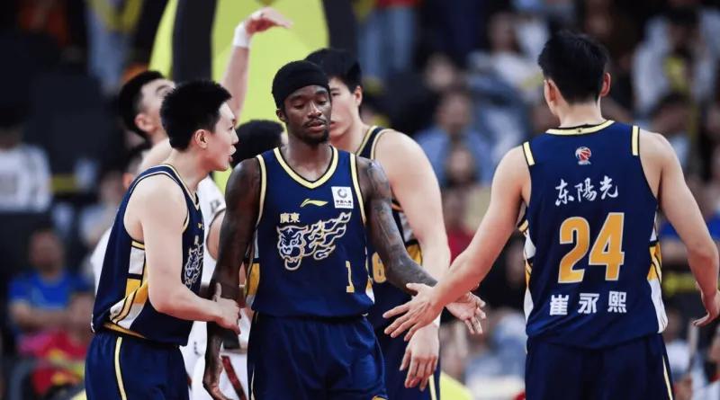 华体会入口-广东输辽宁遭4坏消息！三分+内线全崩，崔永熙低迷，陈家政无地位